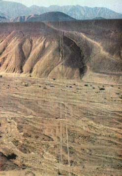 This is another aerial photgraph showing other straight lines that have been drawn in the landscape.